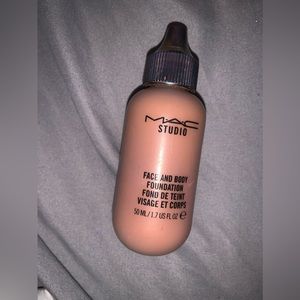 MAC FACE + BODY